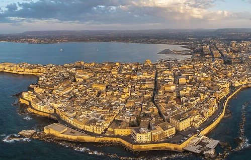 Wisata Italia: Keindahan Ortygia Island, Siracusa