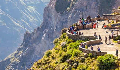 Keindahan Colca Canyon, Arequipa – Salah Satu Jurang Terdalam di Dunia