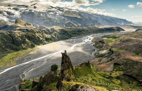 Keindahan Hvannadalshnjúkur, Puncak Tertinggi di Islandia